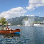 Apartment Dream-ski, In Zell am See.